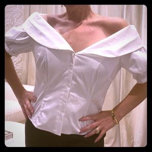 🆕 Listing white Antonio Melani blouse 📌⬆️